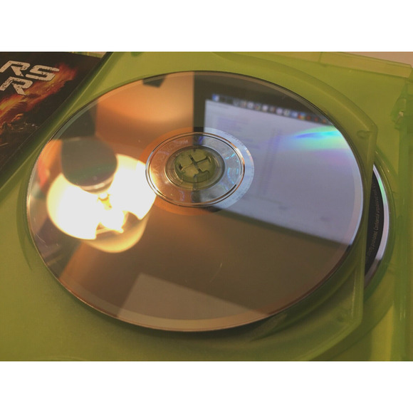 Gears Of War [Two Disc Edition] (Microsoft Xbox 360, 2008) CIB Complete - Picture 5 of 6